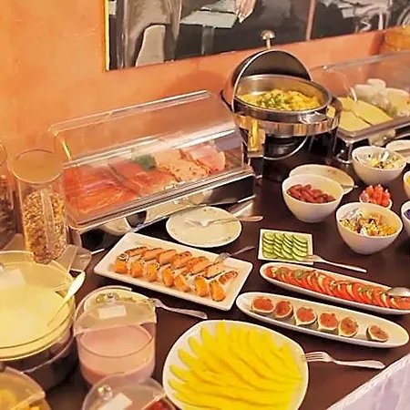 Neuenfels Hotel 3*