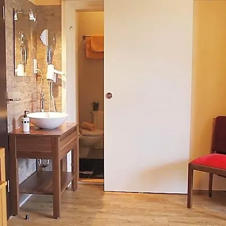 Hotel Neuenfels 3*